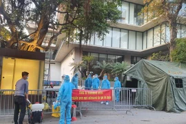 Phong tỏa khách sạn, lấy 296 mẫu liên quan ca bệnh người Nhật tử vong dương tính với Covid-19