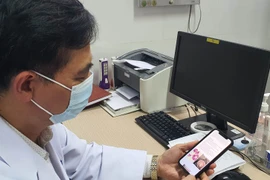 Nam sinh viên mắc bệnh lậu vì quan hệ quá nhiều bạn tình