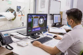 Tưởng đau cổ vai gáy do ngồi "bàn giấy", đi khám bất ngờ phát hiện bệnh rỗng tủy hiếm gặp 