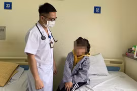 Đi khám vì hay khát nước, sụt cân, bé gái 8 tuổi bất ngờ mắc tiểu đường nặng