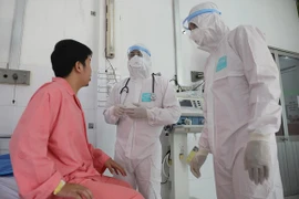 12 ca mắc Covid-19 mới, 10 người về từ Nga, 2 người về từ Mỹ