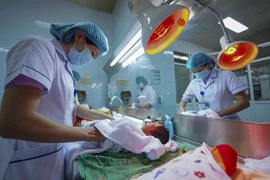 Ngày Dân số thế giới 11-7: Đại dịch Covid-19 có thể làm bùng phát hoặc sụt giảm dân số