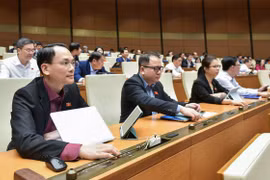 Quốc hội thông qua Luật Quản lý, bảo vệ công trình quốc phòng và khu quân sự