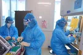 Cả nước thêm 16.515 ca Covid-19 mới, đã có 15 ca Omicron nhập cảnh 