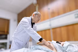 Cô gái 28 tuổi ở Hưng Yên rơi vào trầm cảm do nặng tới 102 kg