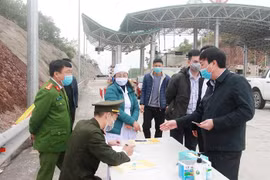 Từ 12h trưa nay, Quảng Ninh giãn cách xã hội huyện Vân Đồn, phong tỏa thị trấn Cái Rồng