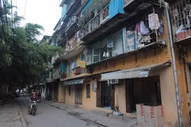 Chủ tịch Hà Nội Chu Ngọc Anh làm Trưởng Ban chỉ đạo cải tạo chung cư cũ