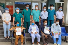 Thêm sáu bệnh nhân Covid-19, hai ca nhập cảnh tại Hà Nội và Khánh Hòa