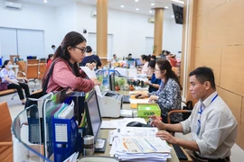 Thủ tướng yêu cầu chi trả kịp thời chế độ cho công chức, viên chức khi sắp xếp bộ máy