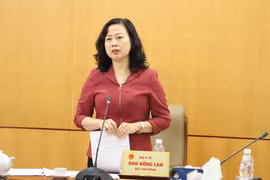 Điều trị Covid-19 tới đây sẽ thay đổi như thế nào, có được miễn phí hay không?