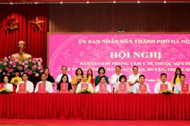 Hà Nội: Từ 1-10, các trung tâm y tế sẽ bàn giao về UBND quận, huyện quản lý