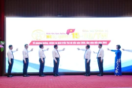 Hà Nội phát động Hội thi tìm hiểu Nghị quyết số 15-NQ/TW: Tạo đột phá để phát triển Thủ đô