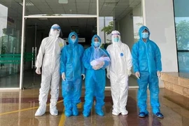 76 ca Covid-19 mới trưa 8-6, một nhân viên y tế Bệnh viện Nhiệt đới Trung ương dương tính