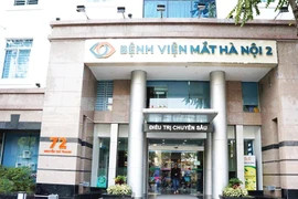 Vụ bé trai 2 tuổi ở Hà Nội bị hoại tử mắt sau bóc giả mạc, bệnh viện lên tiếng