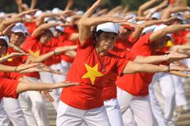 Mất cân bằng giới tính khi sinh của Việt Nam cao thứ ba thế giới, đến 2050 có dân số “siêu già”