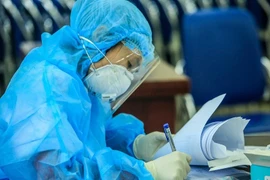 Hà Nội: Thêm 2 người dương tính với SARS-CoV-2, từ TP HCM và Đà Nẵng về 