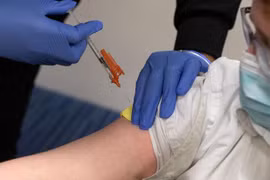 Bộ Y tế thông tin về nguyên nhân 2 trẻ tử vong sau tiêm vaccine ở Hà Nội và Bắc Giang