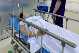 Người phụ nữ 44 tuổi suýt tử vong khi đi tiêm filler nâng mũi tại cơ sở thẩm mỹ chui