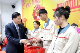 Hà Nội dành 552 tỷ đồng để tặng quà Tết cho nhân dân