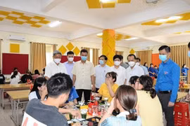 100 ca Covid-19 mới trưa 25-5 tại Bắc Giang, Hà Nội, TP.HCM và 3 địa phương khác