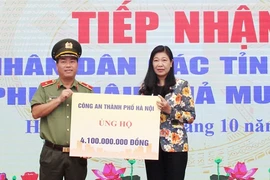 Thành ủy Hà Nội tiếp tục kêu gọi toàn thể nhân dân Thủ đô ủng hộ đồng bào miền Trung bị lũ lụt