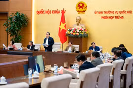Xem xét các nội dung trình kỳ họp bất thường lần thứ chín của Quốc hội