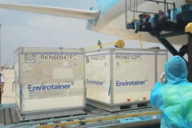 Dự kiến, cuối tháng 6 Việt Nam sẽ có hơn 1 triệu liều vaccine Covid-19 về nước