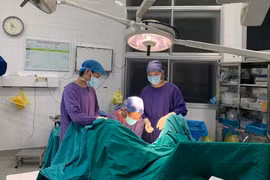 Liên tục các quý ông nhập viện chữa sùi mào gà vùng hậu môn do quan hệ tình dục