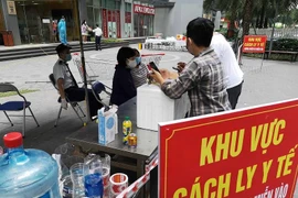 Vợ, hai con và cháu của bệnh nhân làm việc tại Công ty T&T dương tính