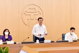 Bí thư Thành ủy Hà Nội: Tăng thêm lực lượng trực kiểm tra, xử lý nghiêm người ra đường tùy tiện
