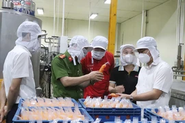 Hà Nội ra quân kiểm tra an toàn thực phẩm, sẽ chú trọng bếp ăn tập thể