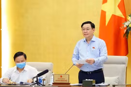 Uỷ ban Thường vụ Quốc hội họp bất thường, thống nhất trích 30.000 tỷ đồng hỗ trợ người lao động