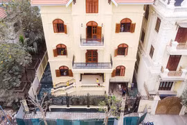 Hà Nội lập đoàn kiểm tra công trình vi phạm trật tự xây dựng tại khu biệt thự phường Yên Hòa