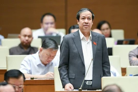 Bộ trưởng Giáo dục: Tăng lương cho giáo viên mầm non, tiểu học là yêu cầu cấp bách