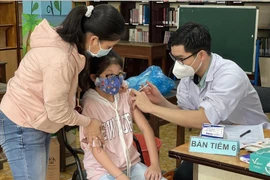 Sử dụng vaccine Moderna được viện trợ để tiêm cho trẻ dưới 12 tuổi