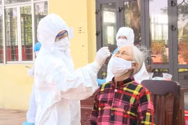 Đoàn Hà Nội tiếp nhận, xét nghiệm SARS-CoV-2 cho hơn 10.000 mẫu tại tỉnh Bắc Giang