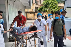 Ba nạn nhân vụ cháy ở Trung Kính được chuyển sang Bệnh viện Bạch Mai