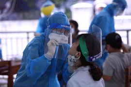 Nguồn lây của vợ chồng nguyên Giám đốc Hacinco: Rất khó tìm ra, Đà Nẵng đang mờ dấu F0