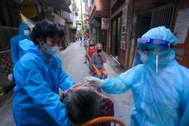 Hà Nội đã lấy 876.427 mẫu xét nghiệm, phát hiện 9 ca dương tính SARS-CoV-2