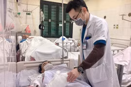 297 người cấp cứu vì pháo nổ, 2.193 người nhập viện do đánh nhau trong Tết Nhâm Dần