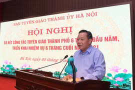 Phó Bí thư Thành ủy Hà Nội: Sắp tiêm vaccine Covid-19 diện rộng, cần loại bỏ các thông tin sai lệch