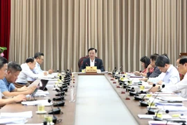 Bí thư Thành ủy Hà Nội yêu cầu tính lại phương án trợ giá xe buýt, đơn giá dịch vụ công