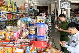 Ngộ độc gia tăng, Phó Thủ tướng yêu cầu tăng cường kiểm tra an toàn thực phẩm trên cả nước