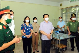 Bí thư Thành ủy Hà Nội: Kiên quyết không để phải cách ly F0, F1 tại nhà