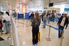 Phát hiện một bệnh nhân Covid-19 đi chuyến bay Bamboo Airways từ TP.HCM về Nội Bài