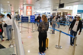 Phát hiện một bệnh nhân Covid-19 đi chuyến bay Bamboo Airways từ TP.HCM về Nội Bài