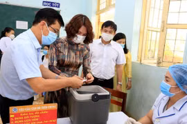 Việt Nam là quốc gia có tỷ lệ bao phủ vaccine Covid-19 cao nhất thế giới