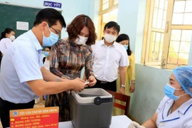 Việt Nam là quốc gia có tỷ lệ bao phủ vaccine Covid-19 cao nhất thế giới