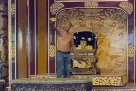 Vụ phá hoại "Ngai vua triều Nguyễn" ở Huế: Chính phủ yêu cầu kiểm điểm và xử lý trách nhiệm