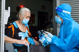 Hà Nội thêm 2.907 ca Covid-19, Hoàng Mai và Đông Anh có số mắc tăng